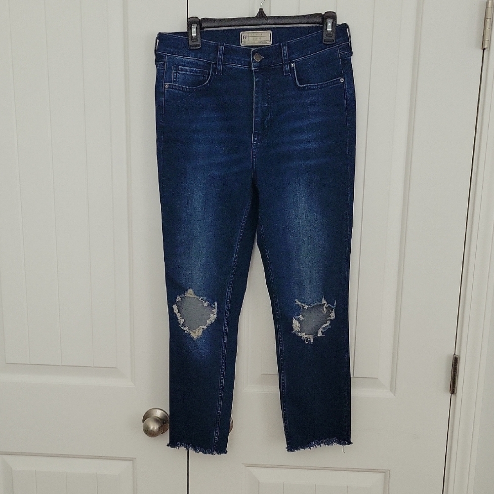 Women's Distressed Blue Jeans